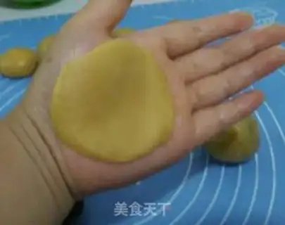 Make Bean and egg yolks step 7