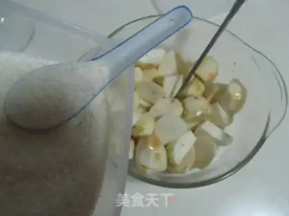 Make Pirecup chicken leg steaming taro step 2