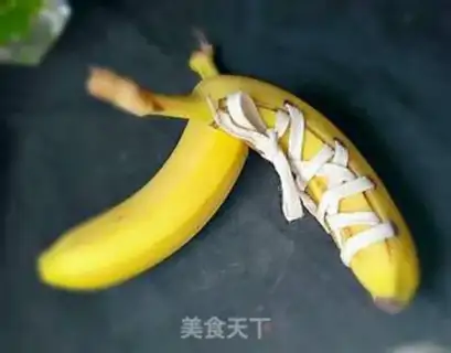 Make Creative bananas step 5