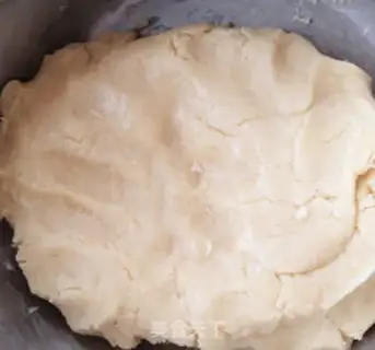 Make Fancy moon cakes step 3
