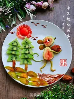 Make Boy fruit platter step 4