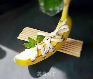 Make Creative bananas step 9