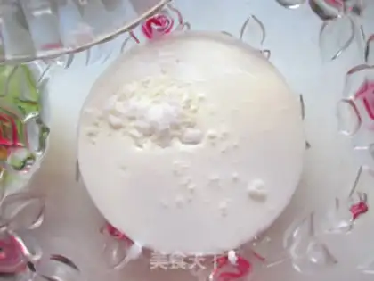 Make Little cream cake step 7