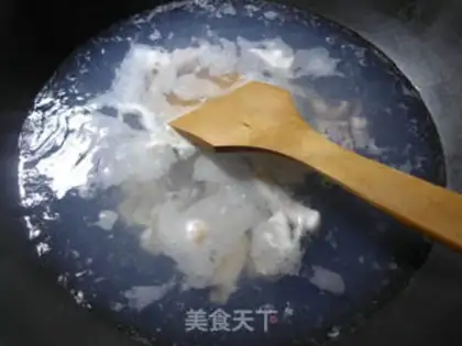 Make Spicy pepper fried squid step 1