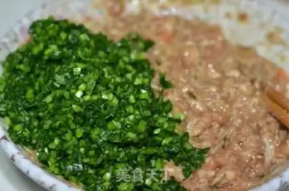 Make Shrimp dumplings step 4