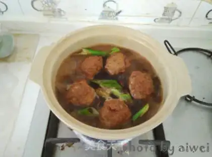 Make Red burning lion head step 12