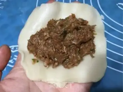 Make Sioux meat mooncake step 15