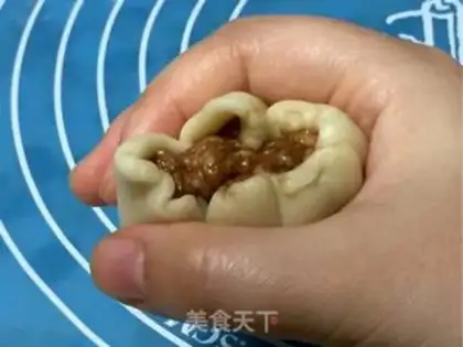 Make Sioux meat mooncake step 16