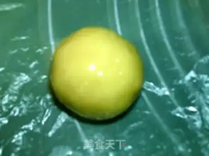 Make A broad coconut moon cake step 11