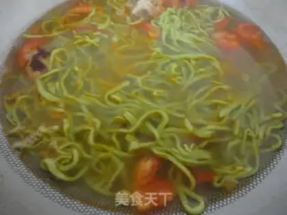 Make Pineseed tomato soup noodles step 8