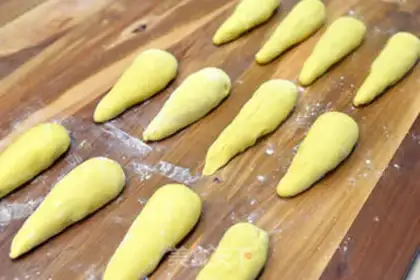 Make Buffalo croissants step 7