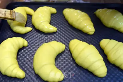 Make Buffalo croissants step 9