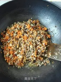 Make Sprays, carrot sauce step 6