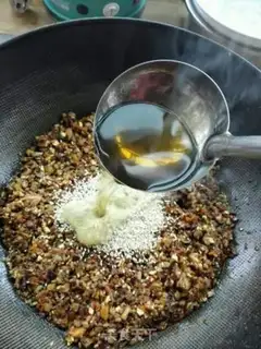 Make Sprays, carrot sauce step 9