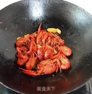 Make Spicy lobster step 10