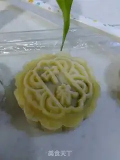 Make Potato cream mooncake step 16