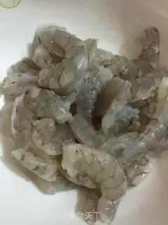 Make Vegetable shrimp balls step 1