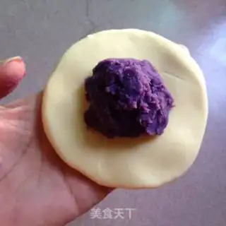Make Potato buns step 5