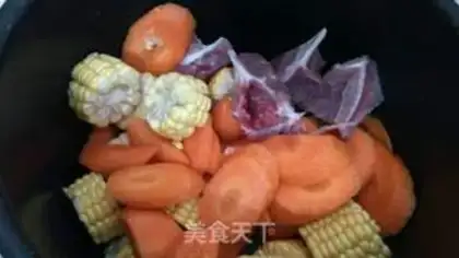 Make Corn carrot fan bones step 2