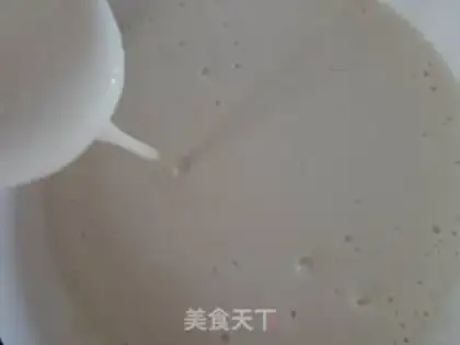 Make Sausage hand grab cake step 2