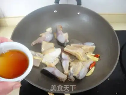 Make Burn salted fish step 4
