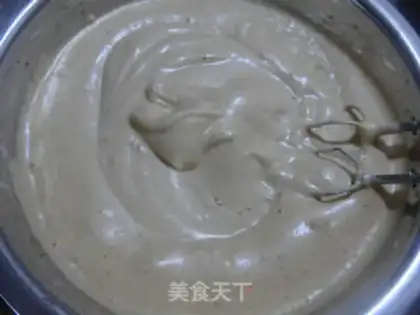 Make Red sugar sponge cake step 3