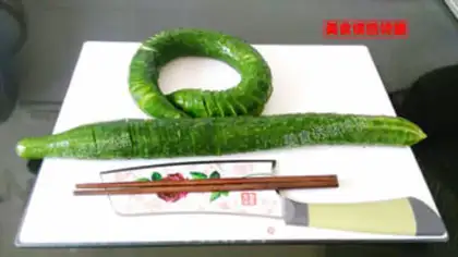 Make The cucumber with the dragon step 3