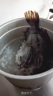 Make Temperature cucumbered fish skin step 0