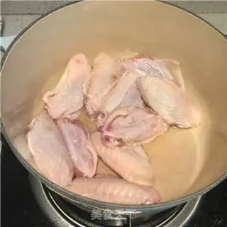 Make Coke chicken wings step 1