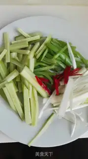 Make Temperature cucumbered fish skin step 6