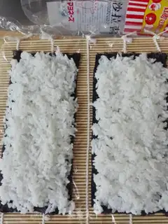 Make Flip sushi step 3