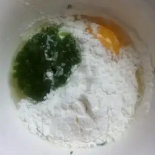 Make Onion-smelling fried fish step 3