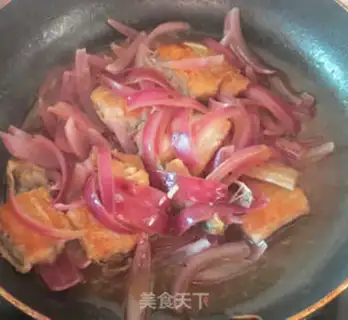Make Onions burn fish step 9