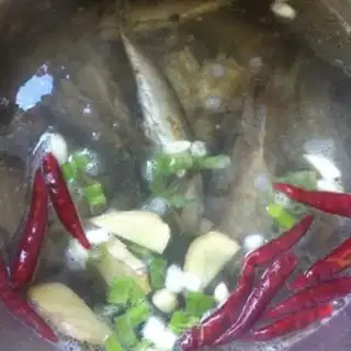 Make A fish pot step 3