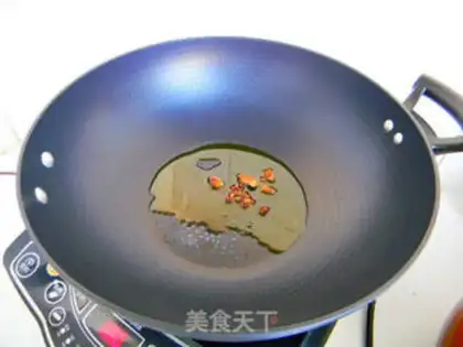 Make Egg burn mushrooms step 5