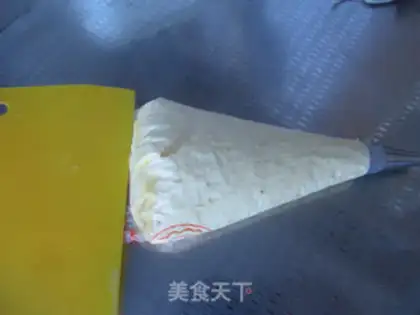 Make Pure yolk cookies step 4
