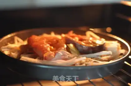 Make A simple golden mushroom roasted fish step 5