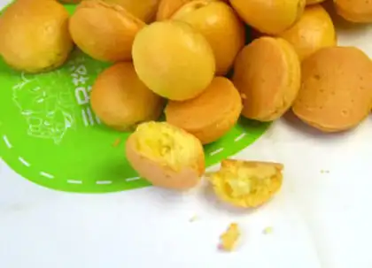 Make Pure yolk cookies step 8