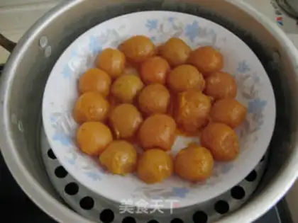 Make Lian Yon Yin Yuen Mooncake step 6