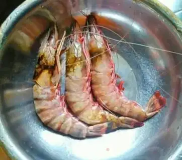 Make Pretzels roasted shrimp step 0