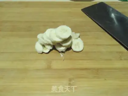 Make Peach gel banana milk step 1