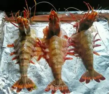 Make Pretzels roasted shrimp step 5