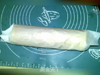 Make Original cream cake roll step 24