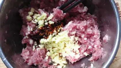 Make Sioux meat mooncake step 4