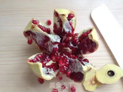 Make Pomegranate juice step 2