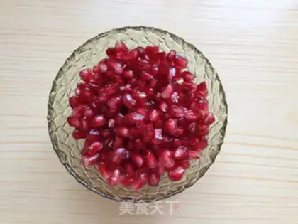 Make Pomegranate juice step 3