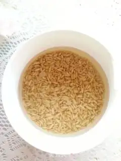 Make Nuts oatmeal step 0
