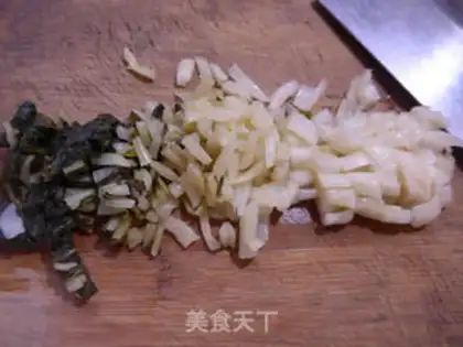 Make Pickles and shrimp step 1