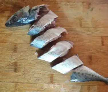 Make Red-burned mackerel step 1