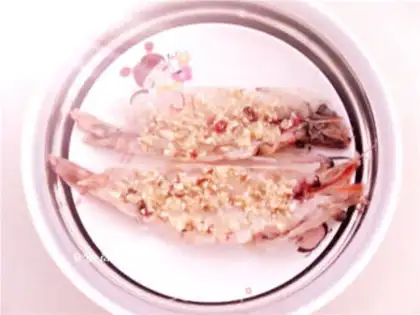Make SHRIMP WITH GARLIC step 8